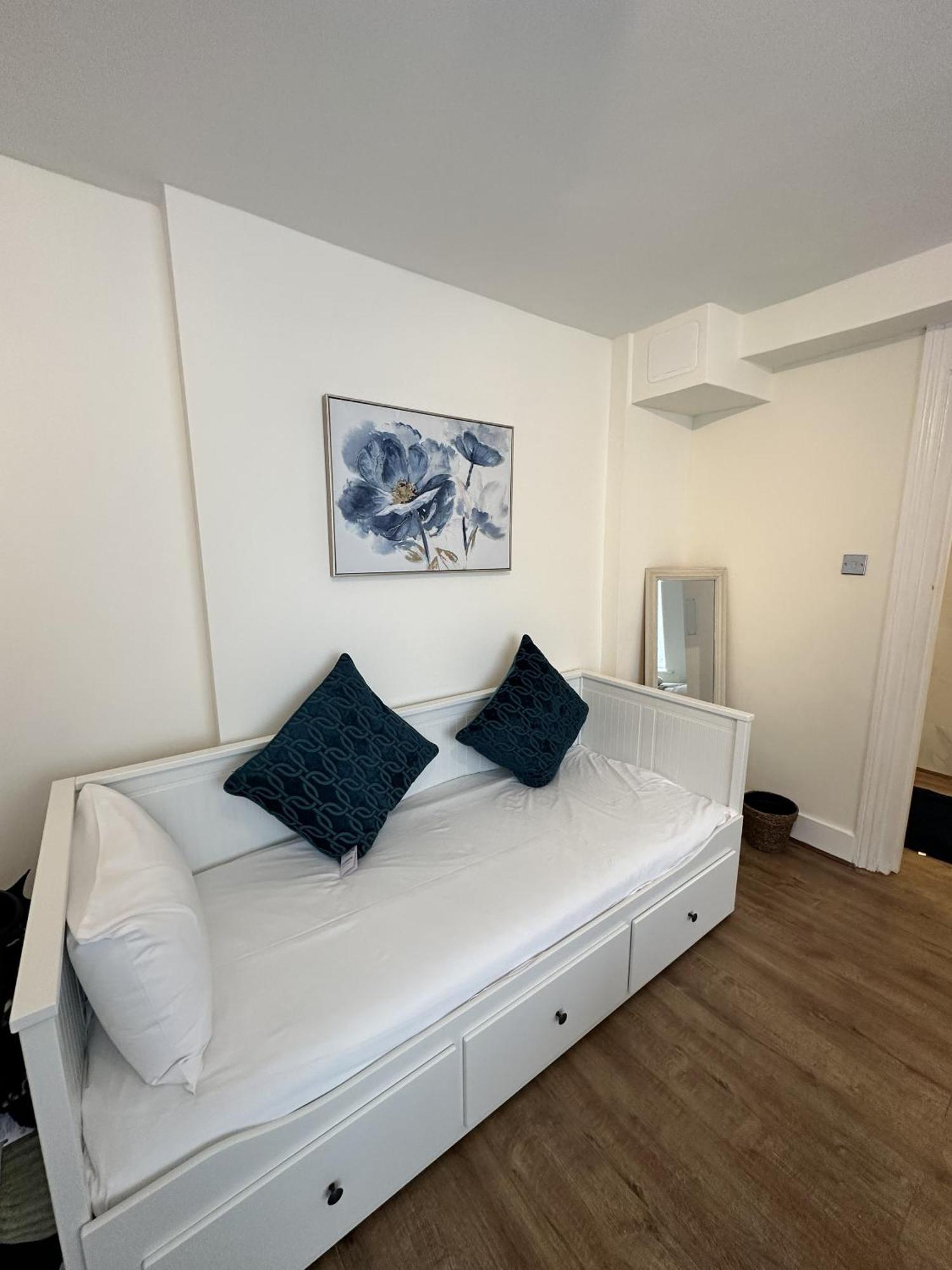 The Chapter- Knightsbridge Suites London Exterior photo